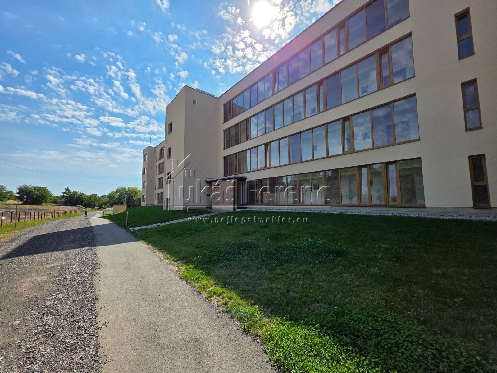 Pronájem bytu 1+kk 37 m² - foto 19