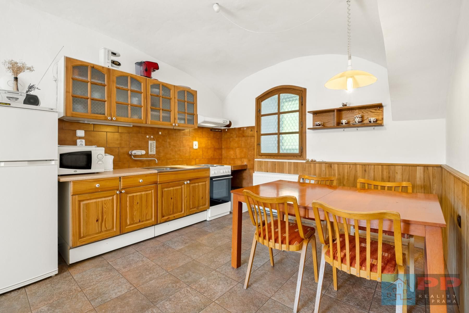Prodej komerčního prostoru 941 m² - foto 9