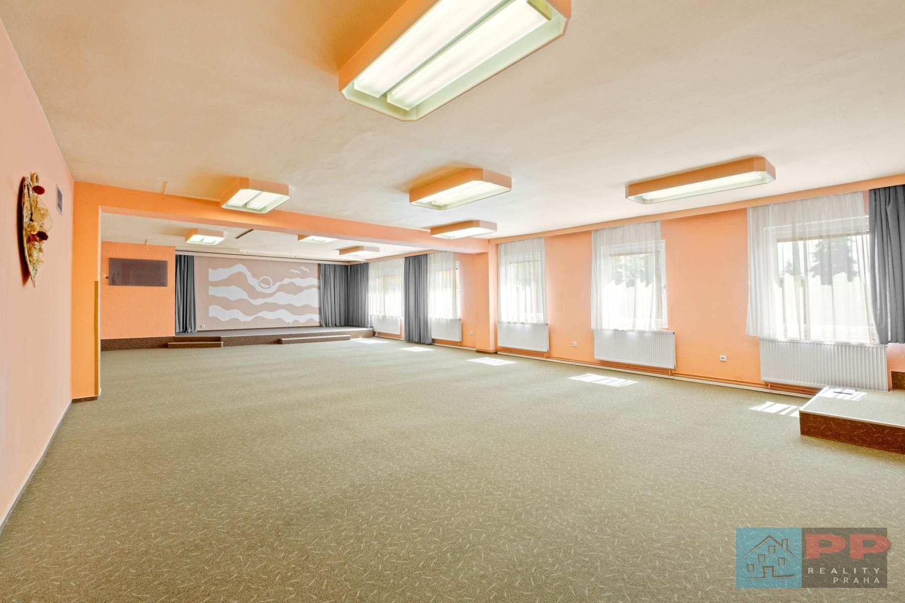 Prodej komerčního prostoru 941 m² - foto 15