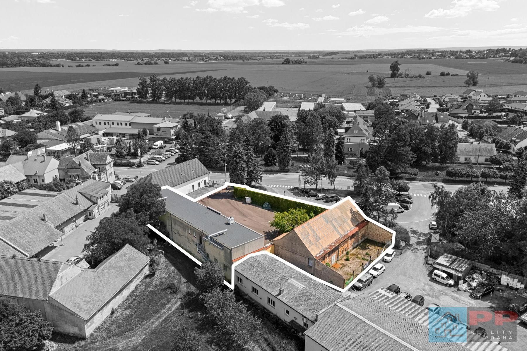 Prodej komerčního prostoru 941 m² - foto 25