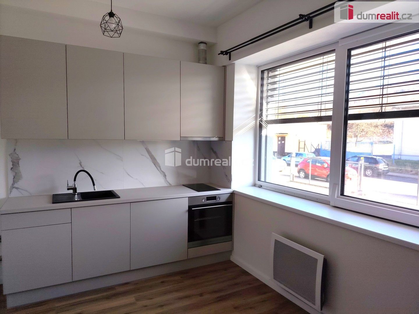 Pronájem bytu 1+kk 21 m² - foto 1