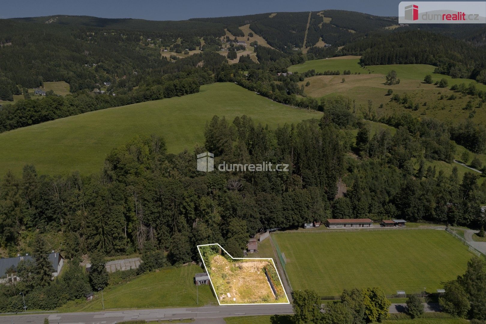 Prodej pozemku 1301 m² - foto 2