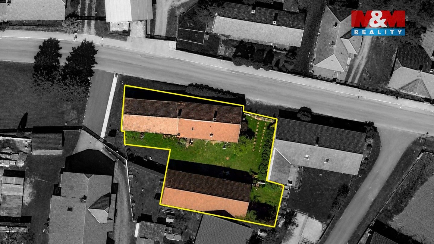 Prodej nemovitosti 140 m² - foto 8