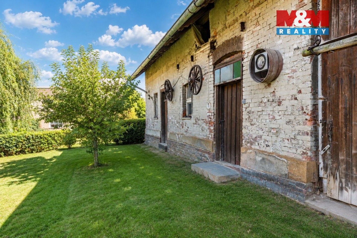 Prodej nemovitosti 140 m² - foto 9