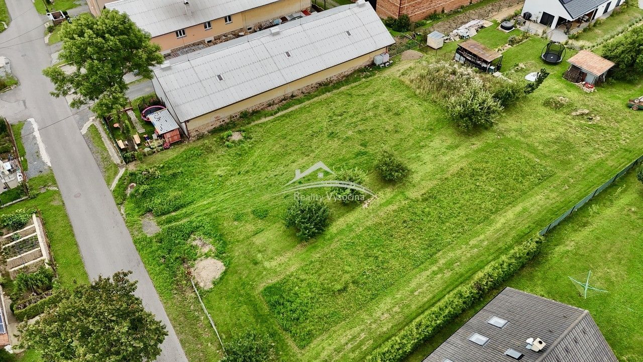 Prodej pozemku 1087 m² - foto 1
