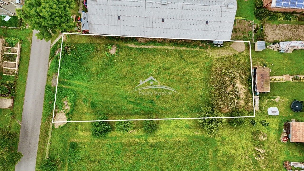 Prodej pozemku 1087 m² - foto 2