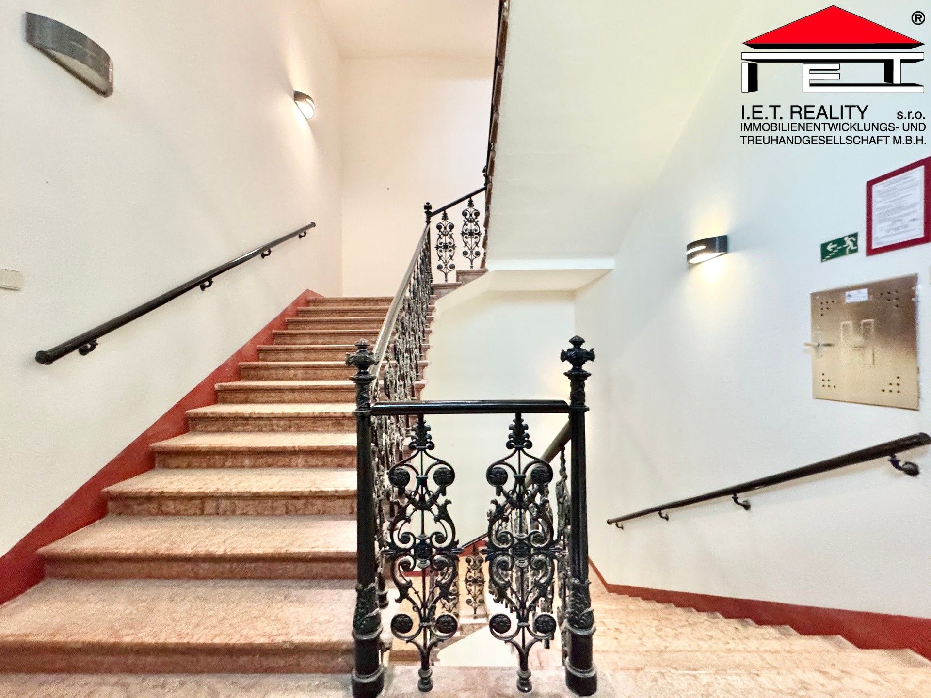Pronájem komerčního prostoru 283 m² - foto 4