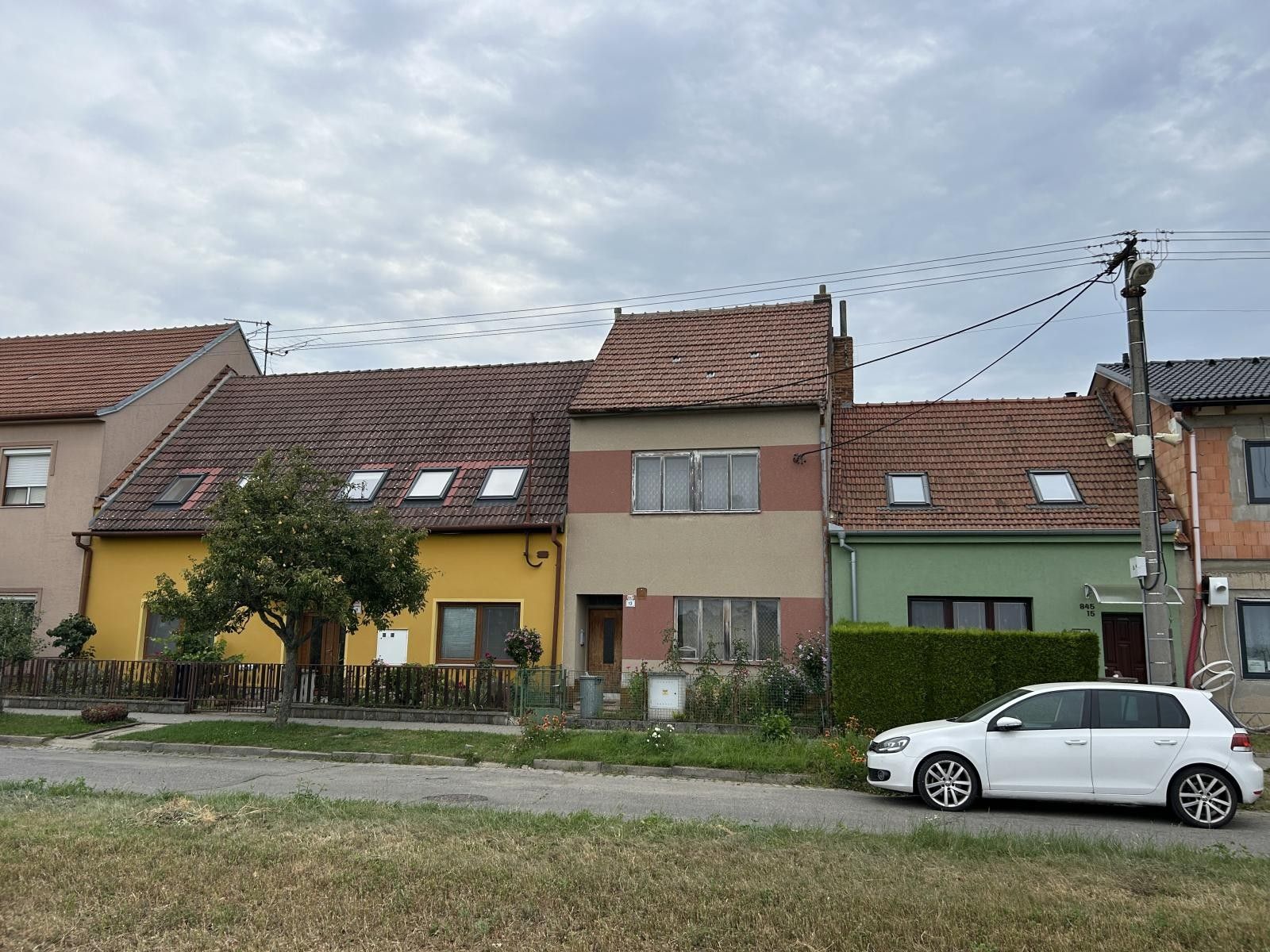 Prodej domu 90 m² - foto 1