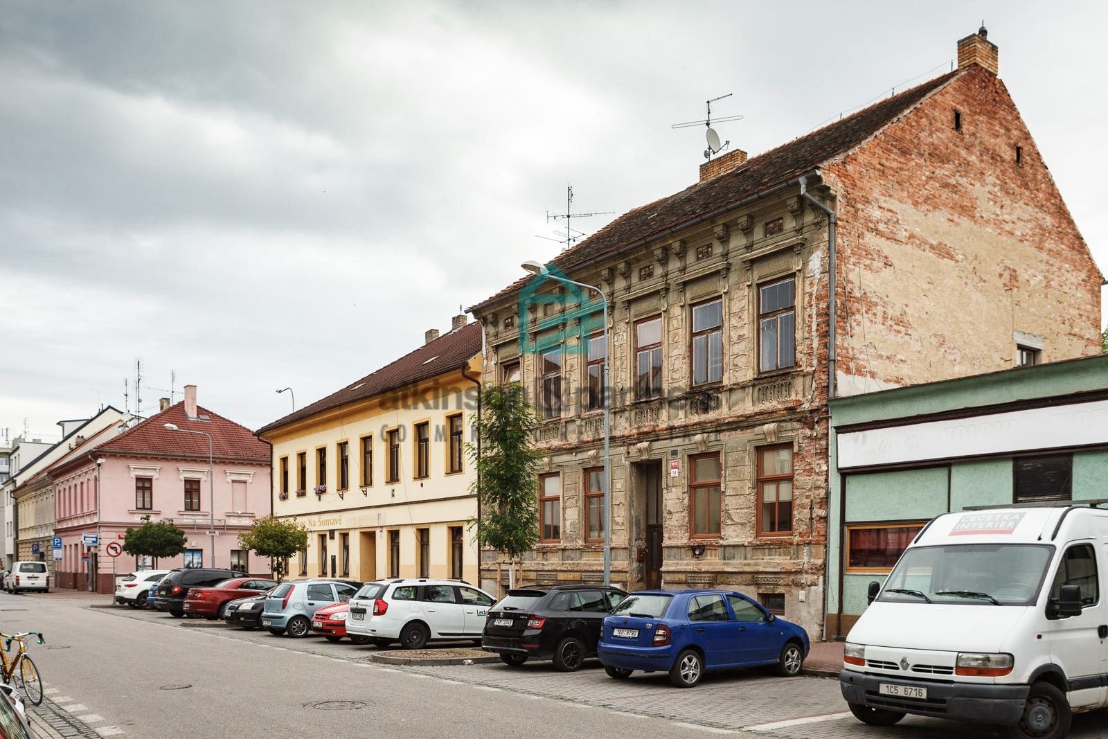 Prodej nemovitosti 1190 m² - foto 2