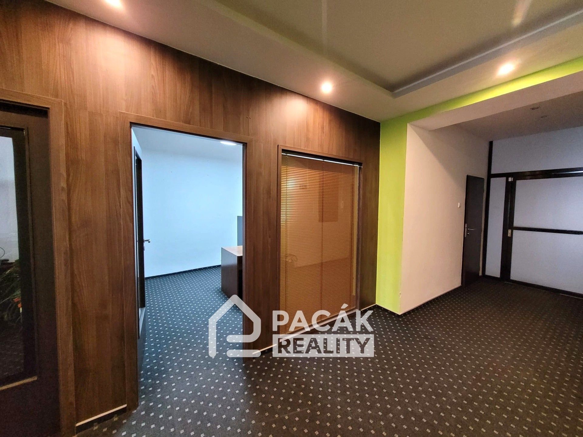 Pronájem komerčního prostoru 10 m² - foto 7