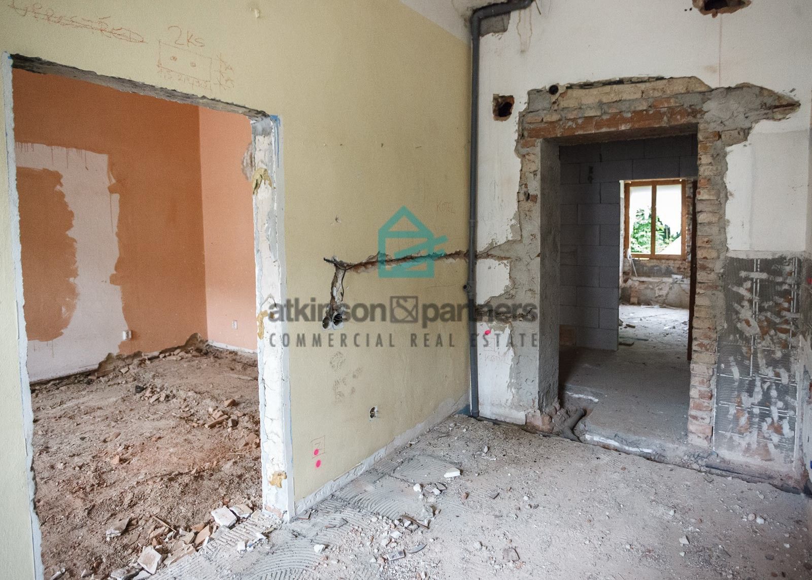 Prodej nemovitosti 1190 m² - foto 13