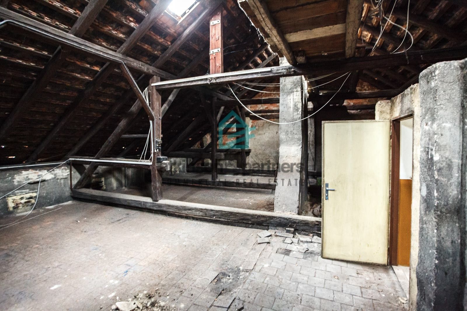 Prodej nemovitosti 1190 m² - foto 19