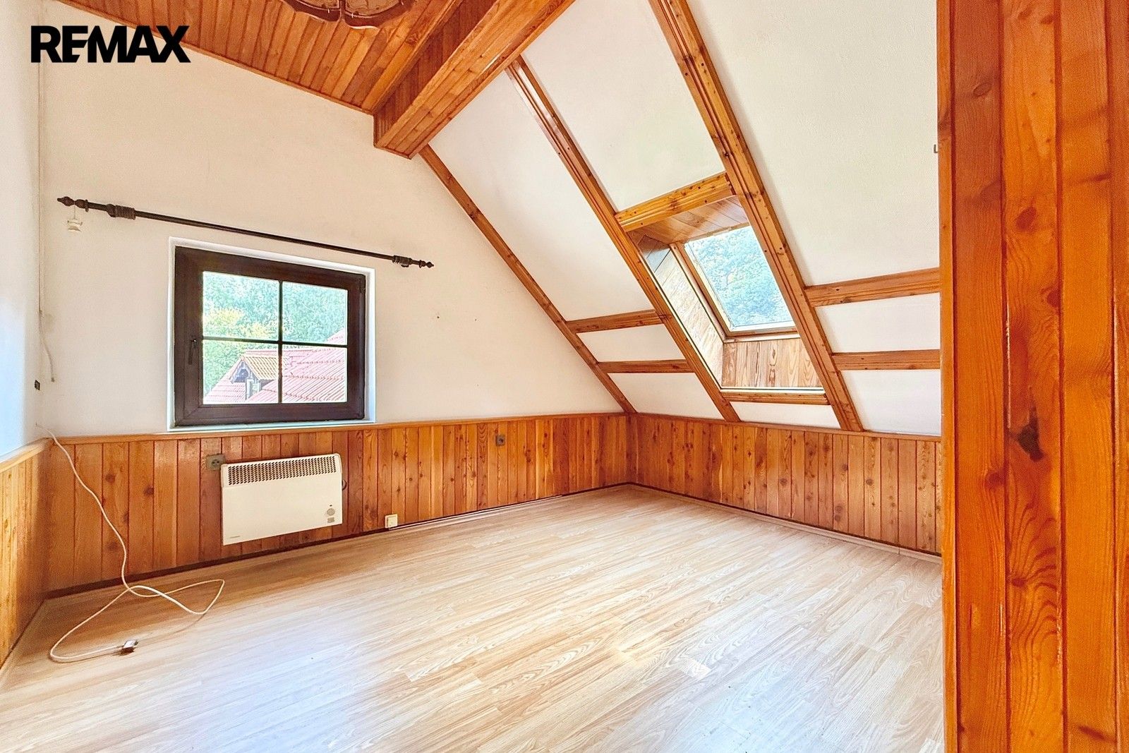 Prodej komerčního prostoru 450 m² - foto 6
