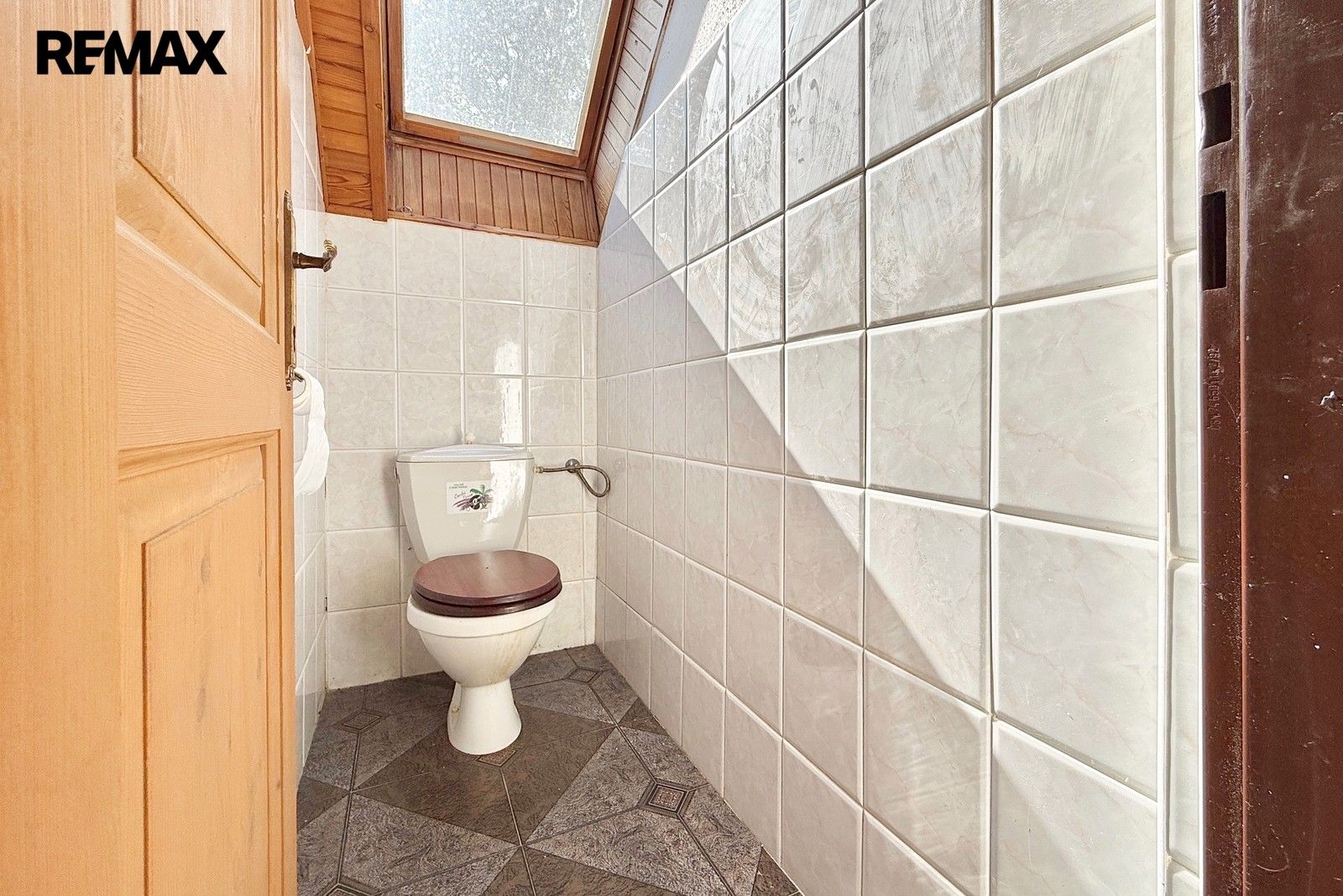 Prodej komerčního prostoru 450 m² - foto 21