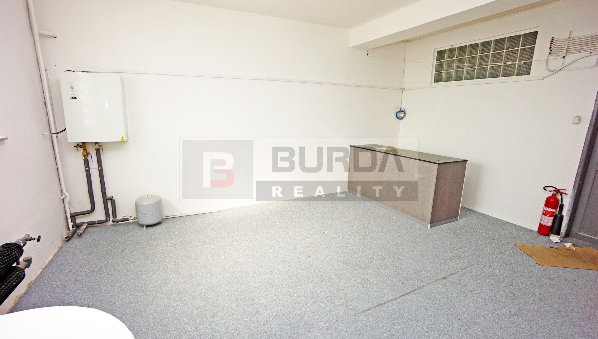 Pronájem komerčního prostoru 24 m² - foto 22