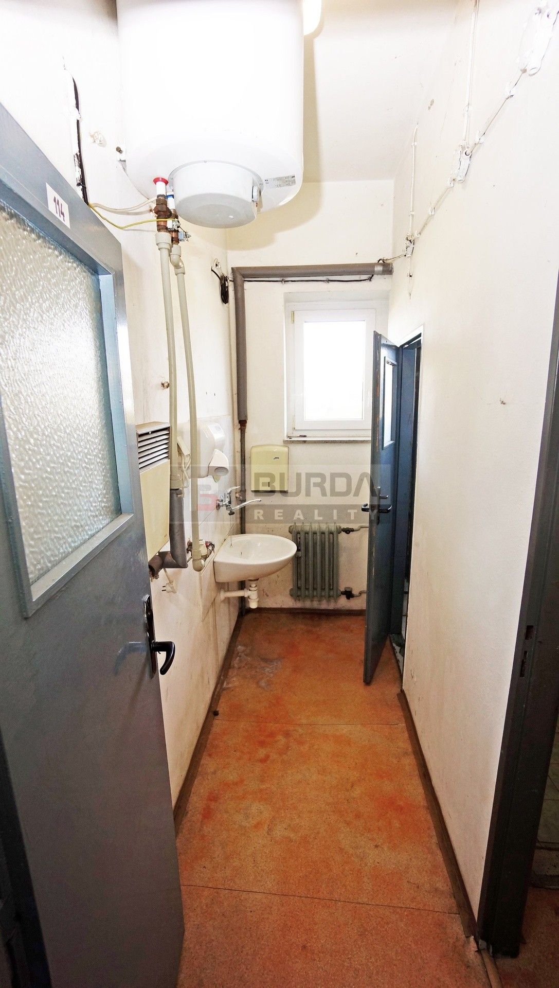Pronájem komerčního prostoru 24 m² - foto 24