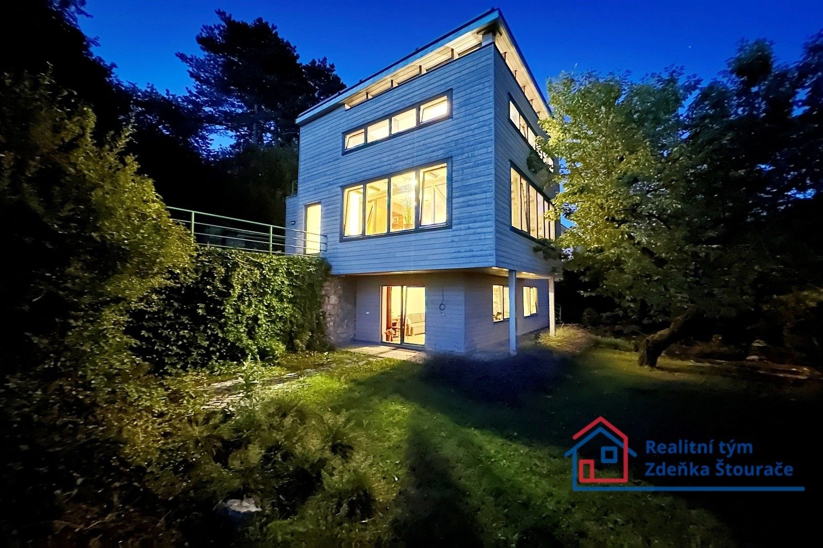 Prodej nemovitosti 174 m² - foto 1
