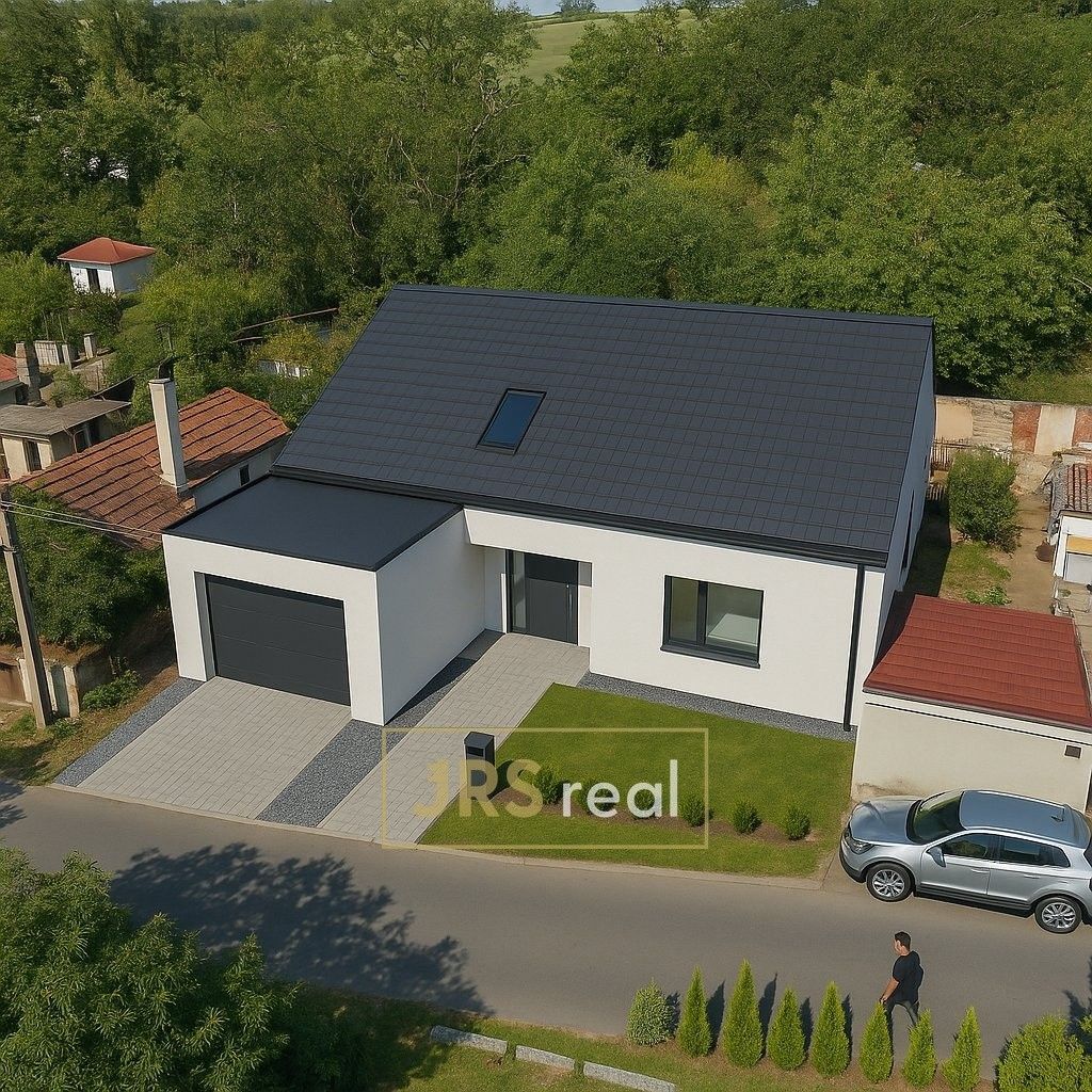 Prodej pozemku 1094 m² - foto 1