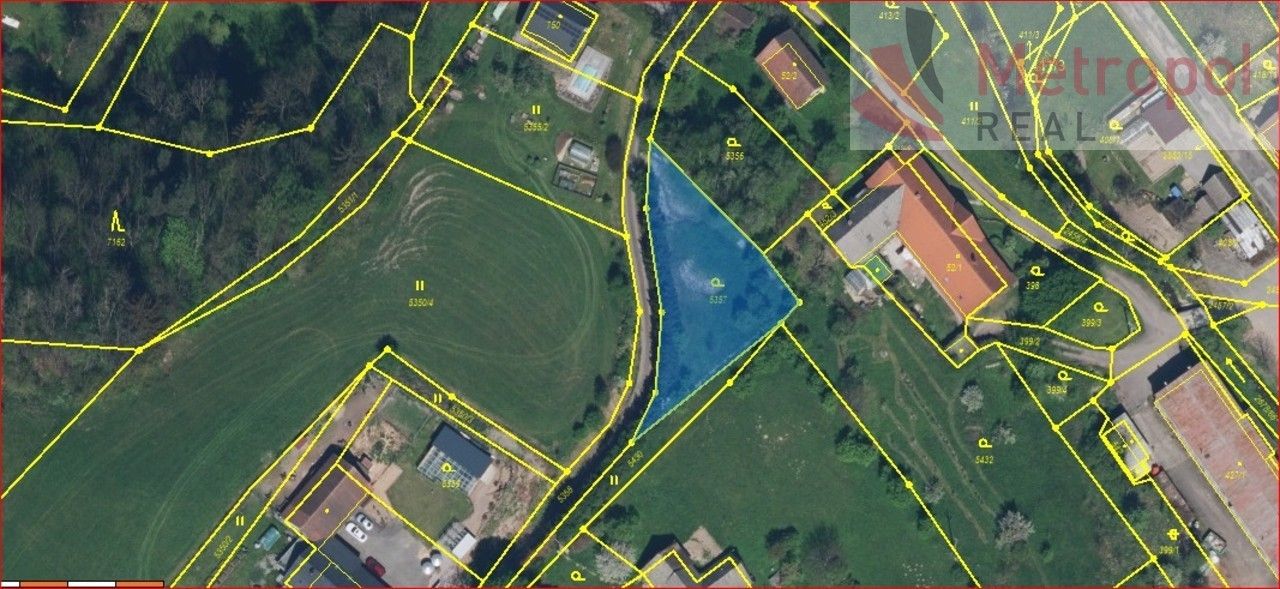 Prodej pozemku 949 m² - foto 2