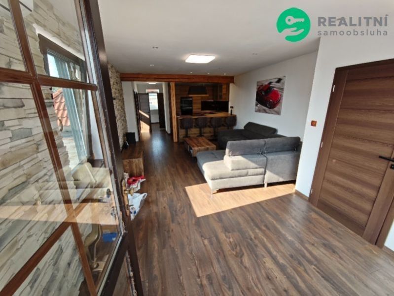 Prodej komerčního prostoru 547 m² - foto 24