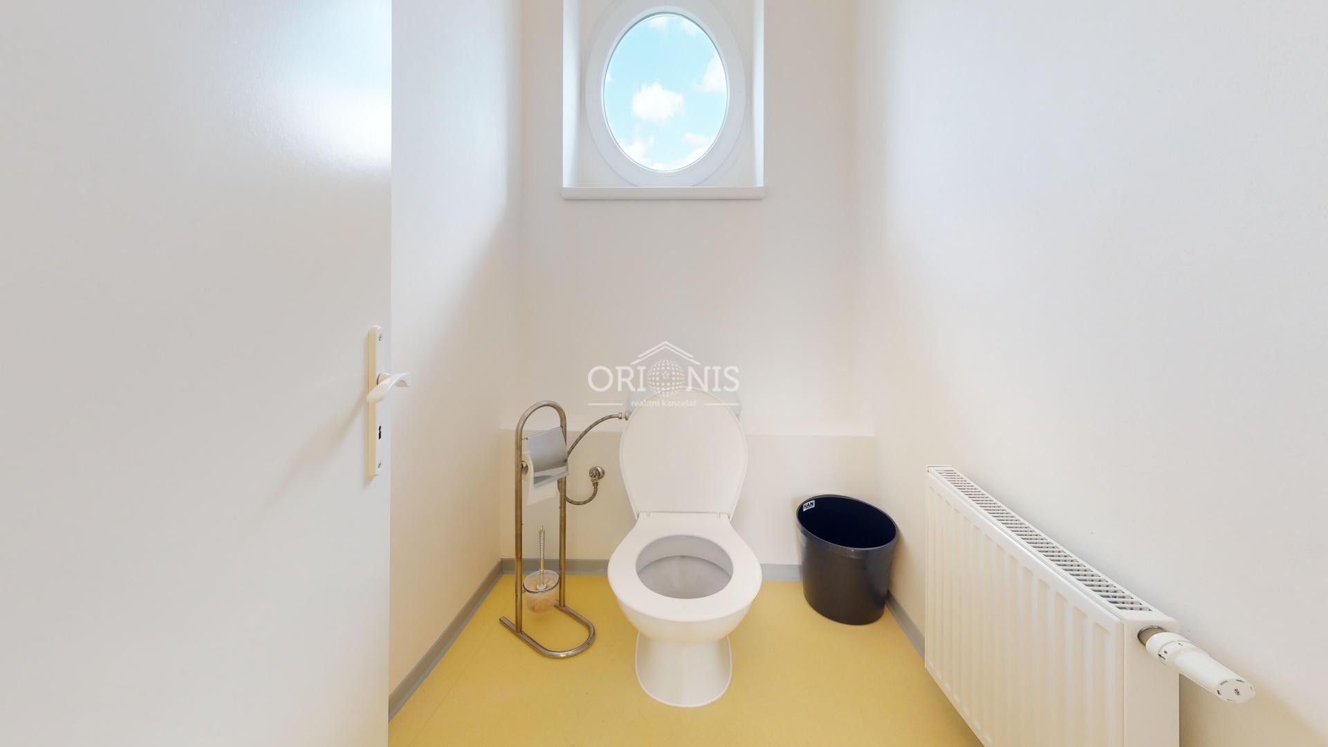 Prodej komerčního prostoru 1100 m² - foto 16