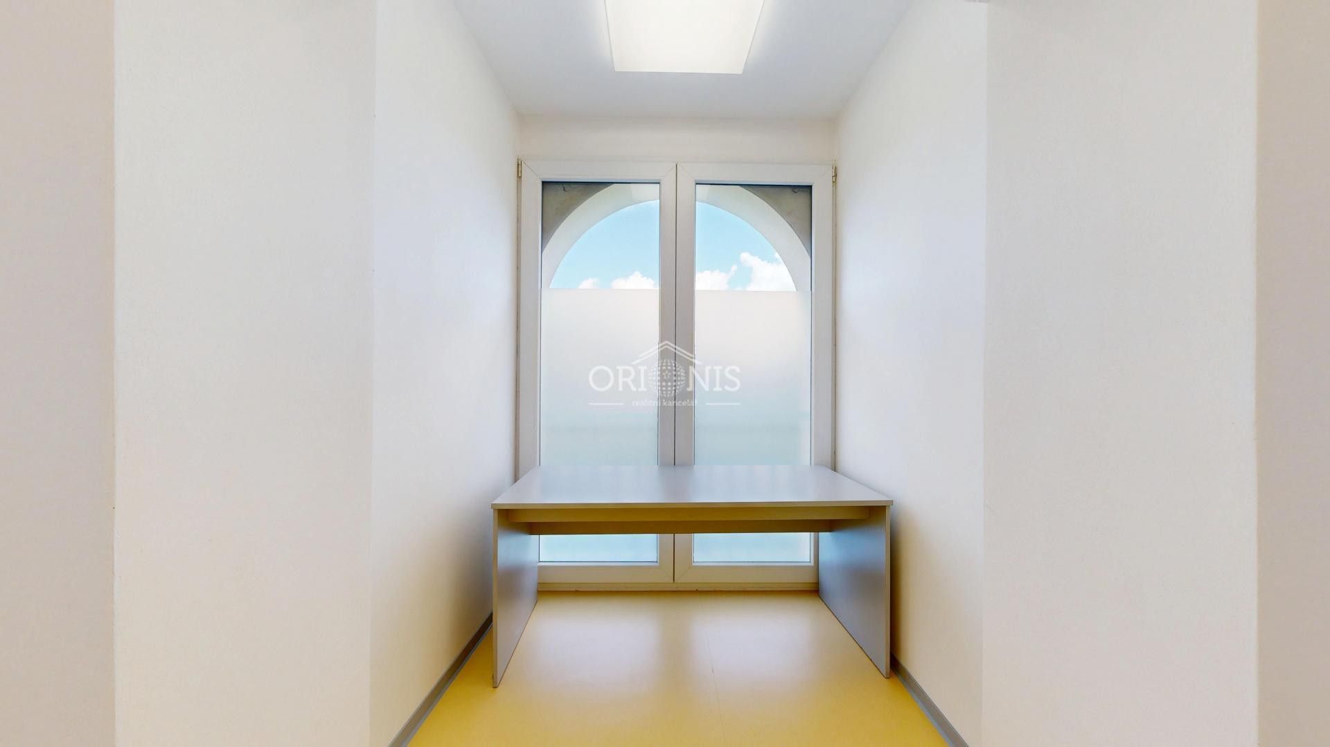 Prodej komerčního prostoru 1100 m² - foto 15