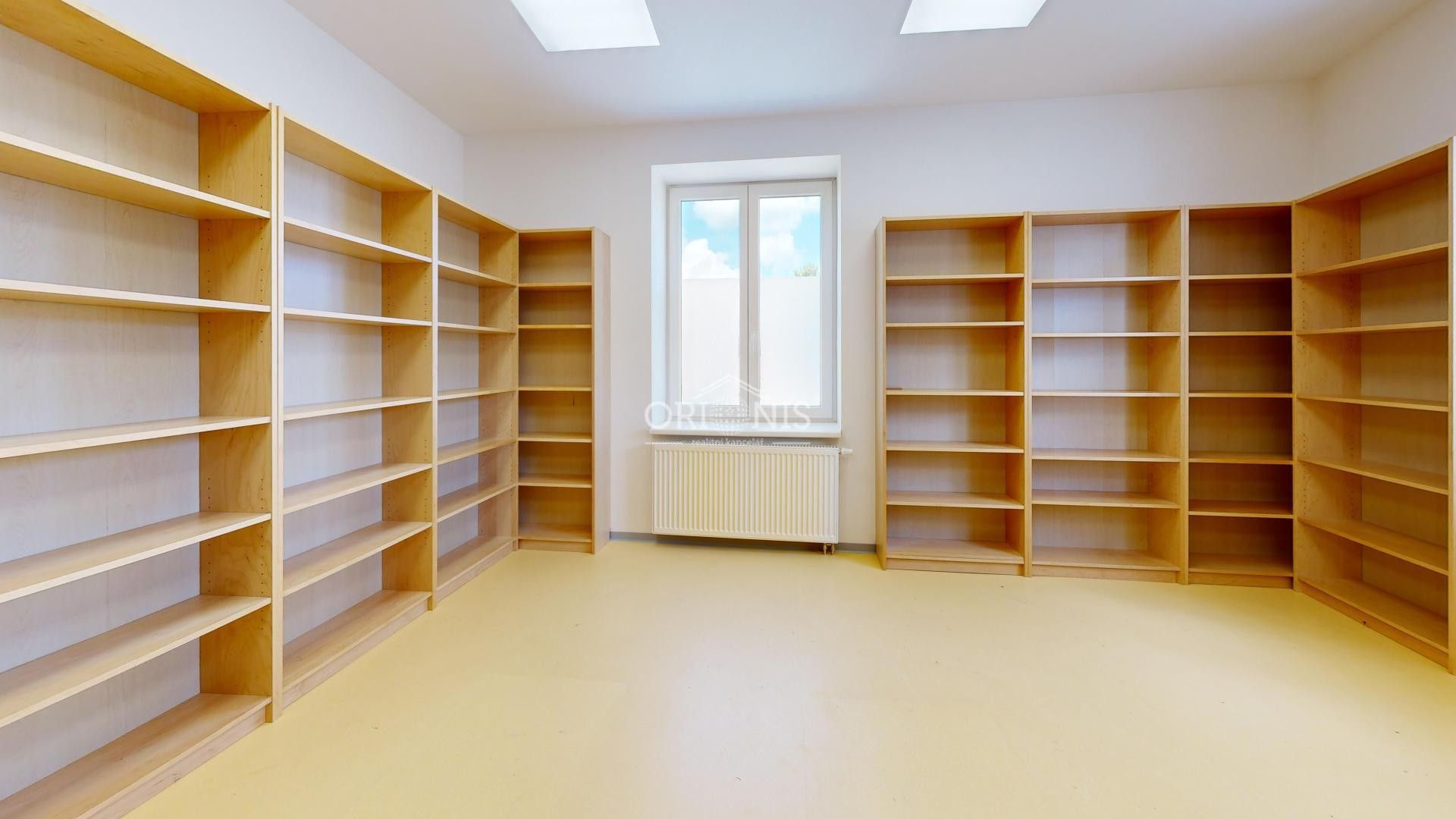 Prodej komerčního prostoru 1100 m² - foto 14