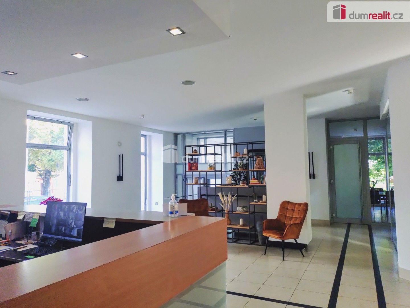 Pronájem komerčního prostoru 48 m² - foto 3