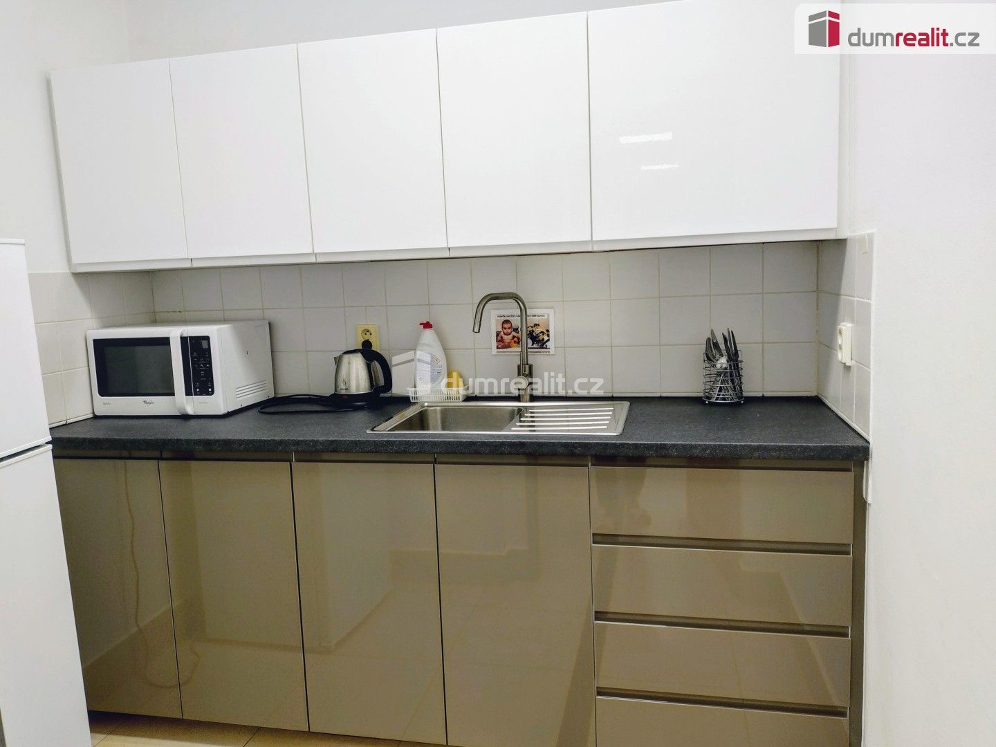 Pronájem komerčního prostoru 48 m² - foto 8