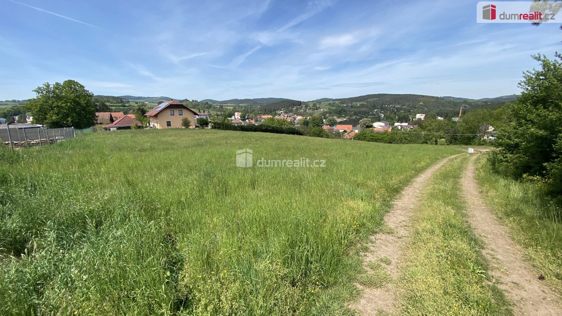 Prodej pozemku 1100 m² - foto 5