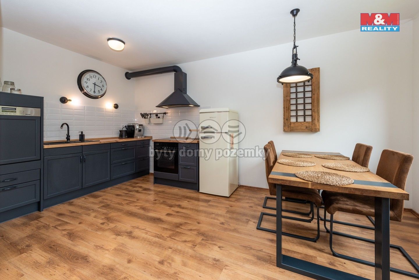 Prodej bytu 2+kk 64 m² - foto 1