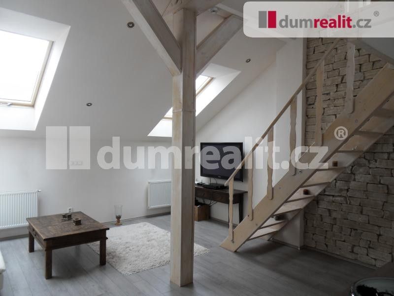 Pronájem bytu 1+1 42 m² - foto 10