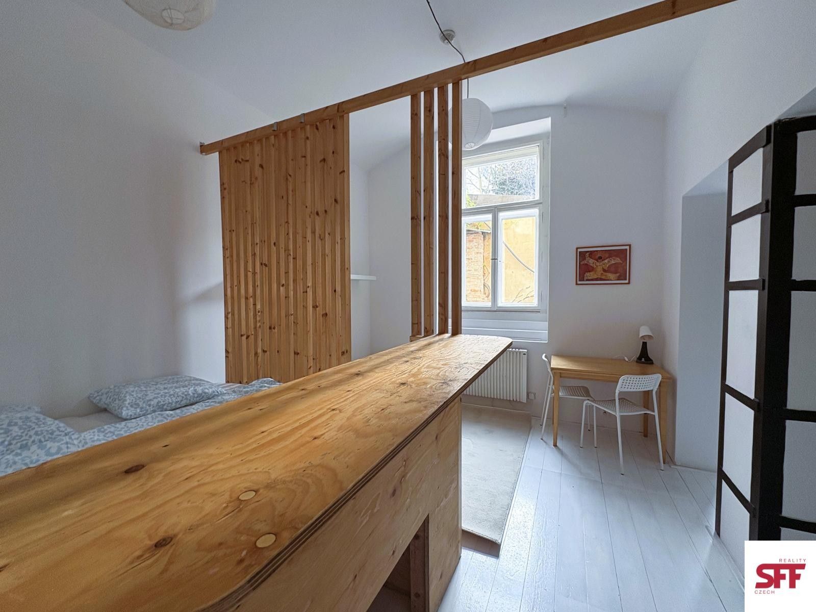Pronájem bytu 1+kk 30 m² - foto 2