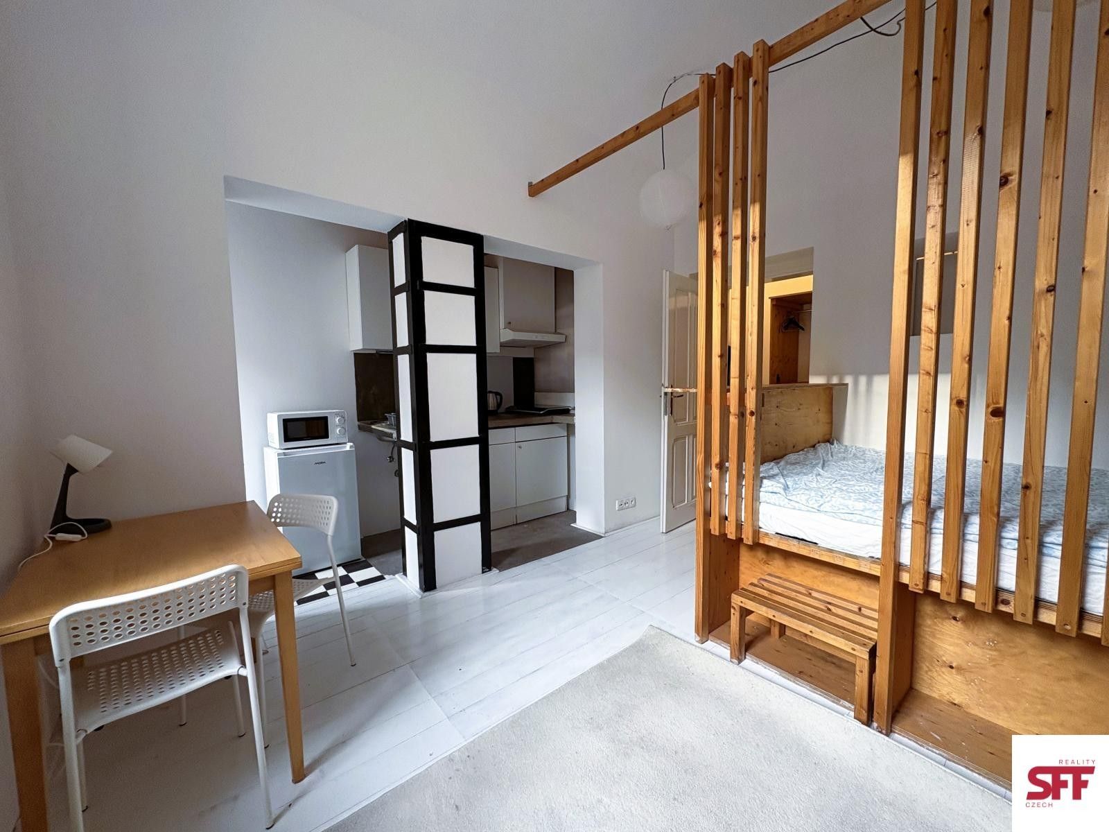Pronájem bytu 1+kk 30 m² - foto 4