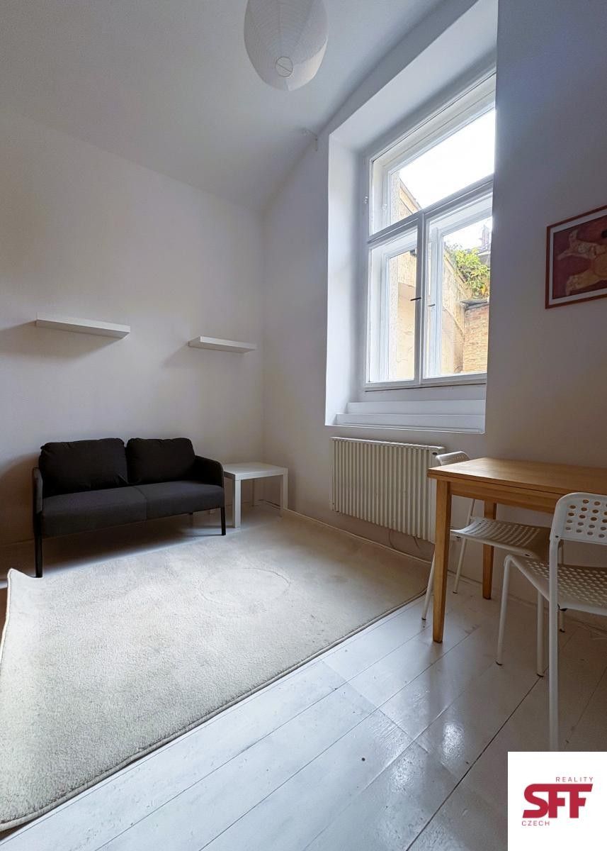 Pronájem bytu 1+kk 30 m² - foto 5