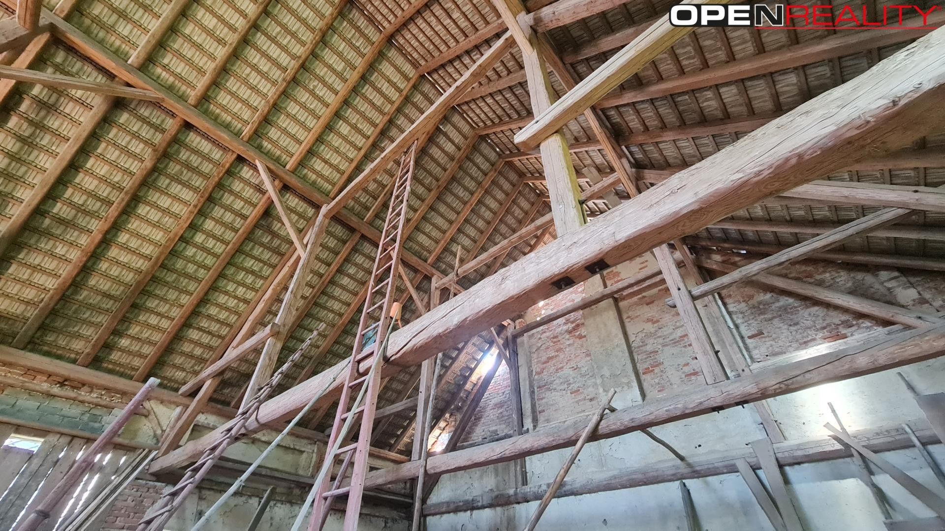 Prodej komerčního prostoru 147121 m² - foto 14