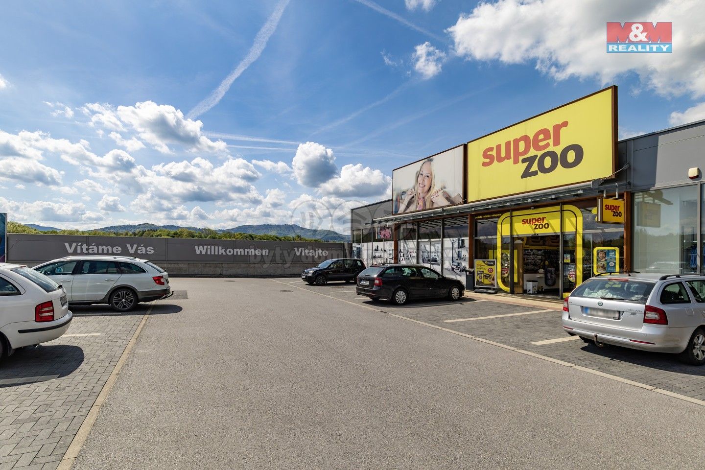 Pronájem komerčního prostoru 300 m² - foto 2
