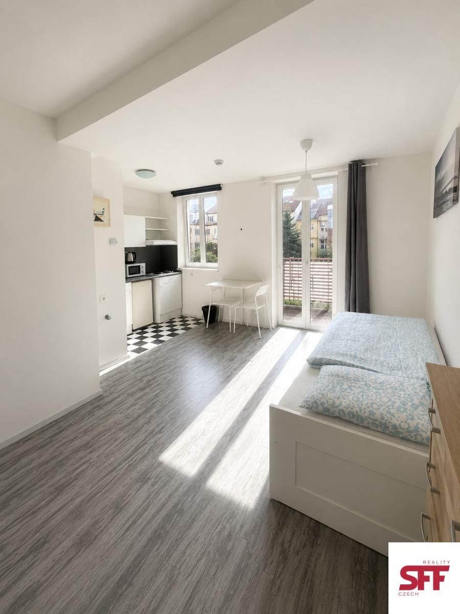Pronájem bytu 1+kk 21 m² - foto 7