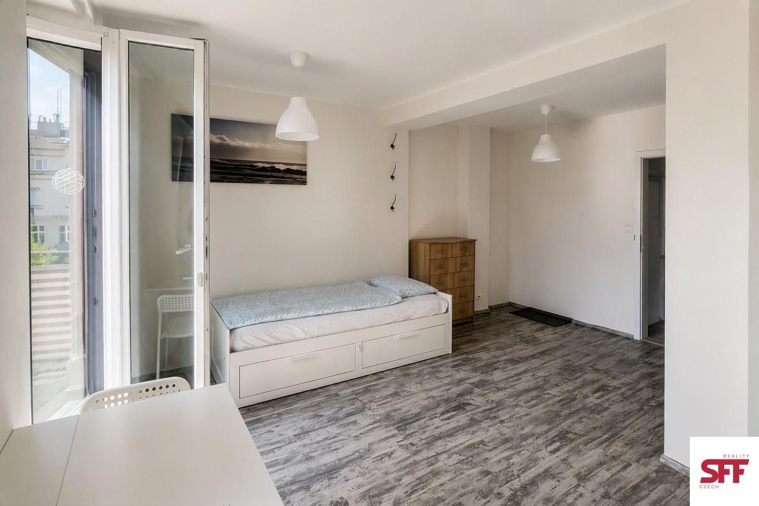 Pronájem bytu 1+kk 21 m² - foto 4
