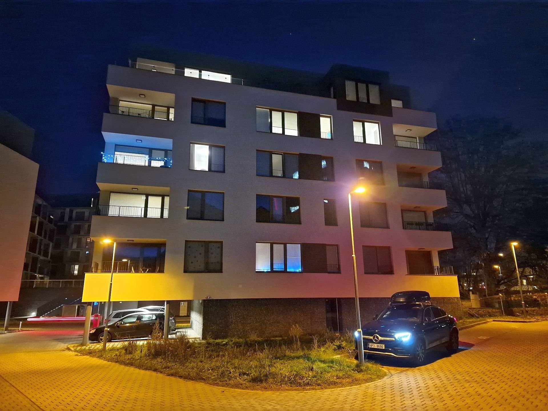 Pronájem bytu 2+kk 46 m² - foto 2