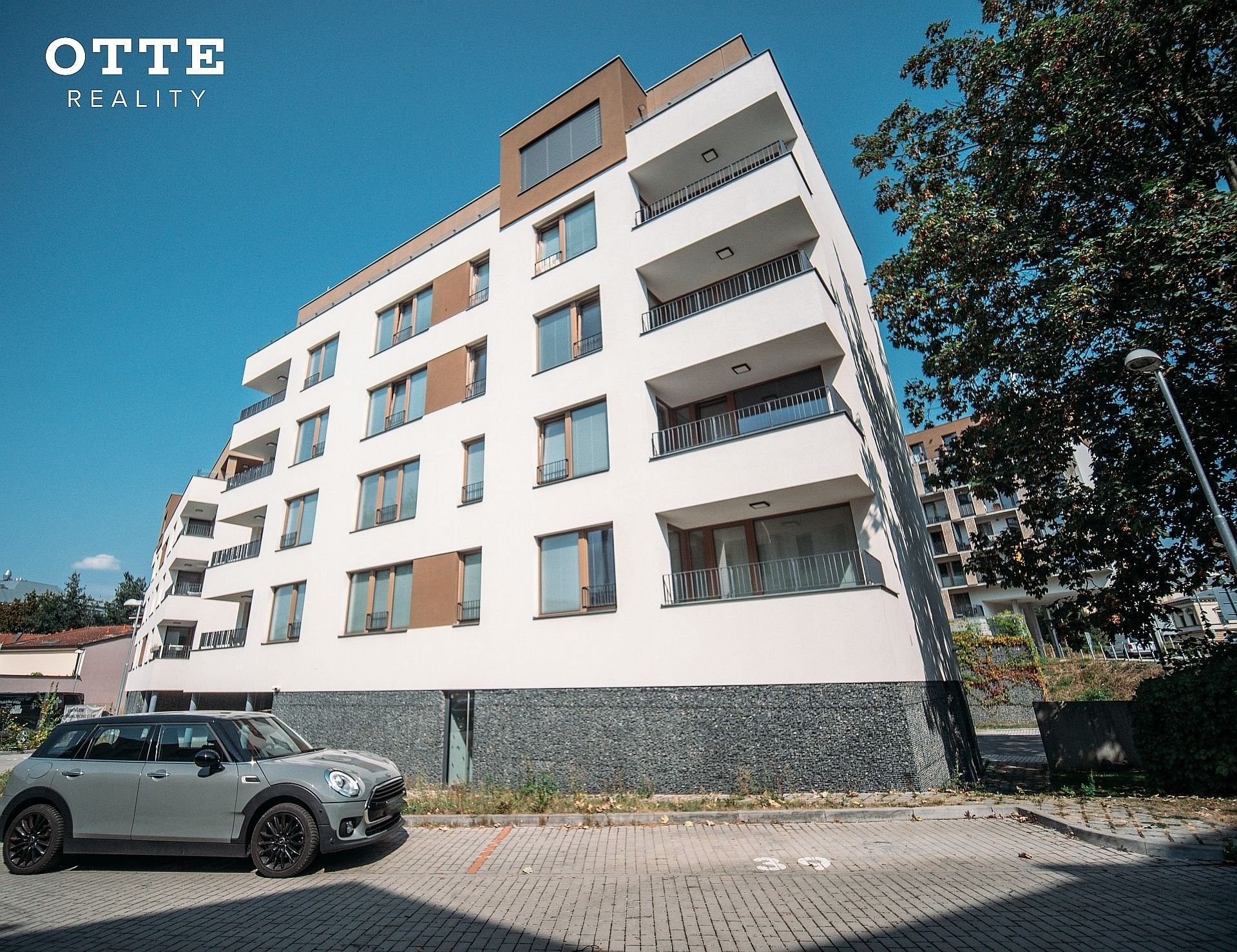 Pronájem bytu 2+kk 46 m² - foto 1