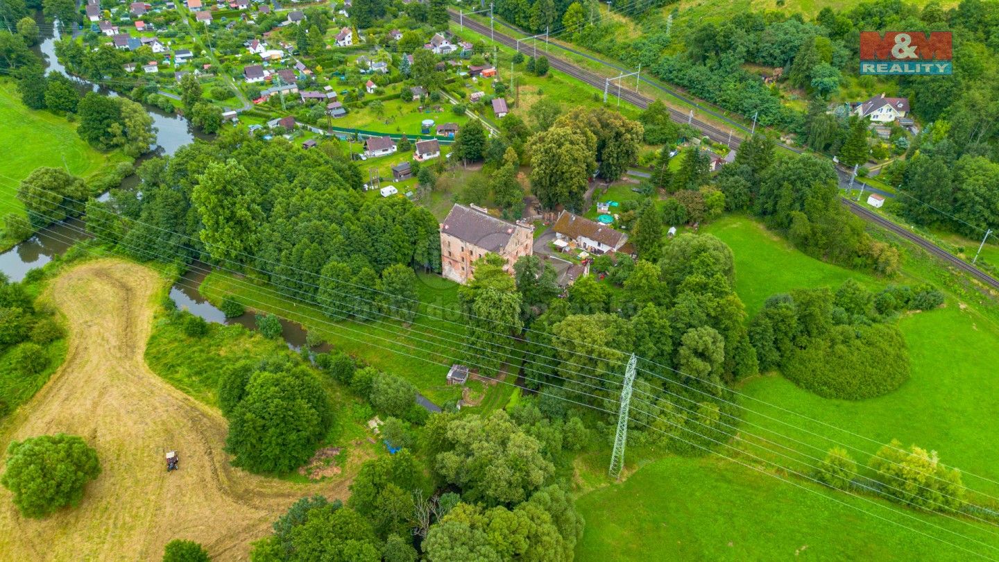 Prodej komerčního prostoru 934 m² - foto 7