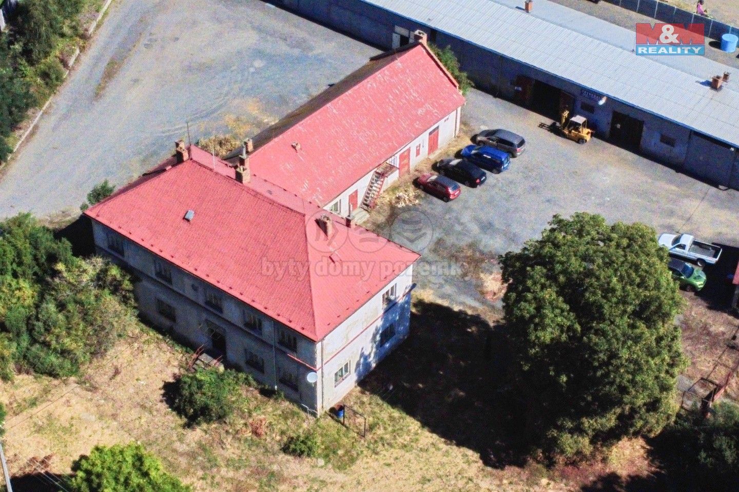 Prodej komerčního prostoru 430 m² - foto 12