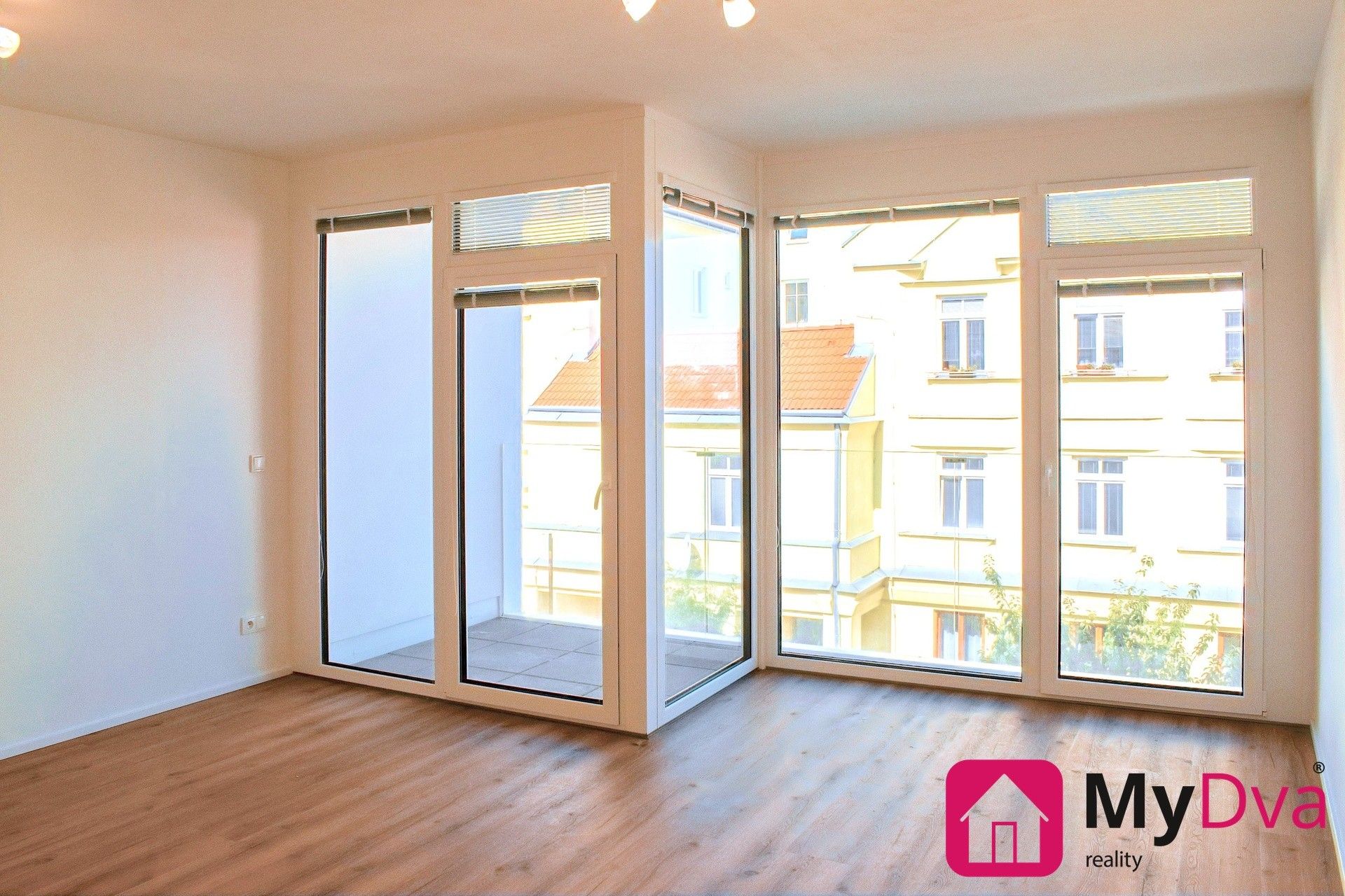 Pronájem bytu 1+kk 34 m² - foto 6