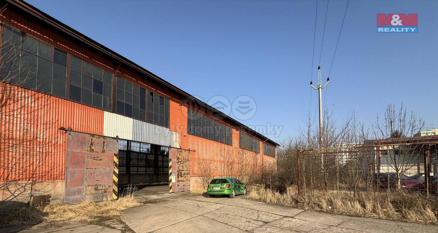Pronájem komerčního prostoru 1050 m² - foto 2