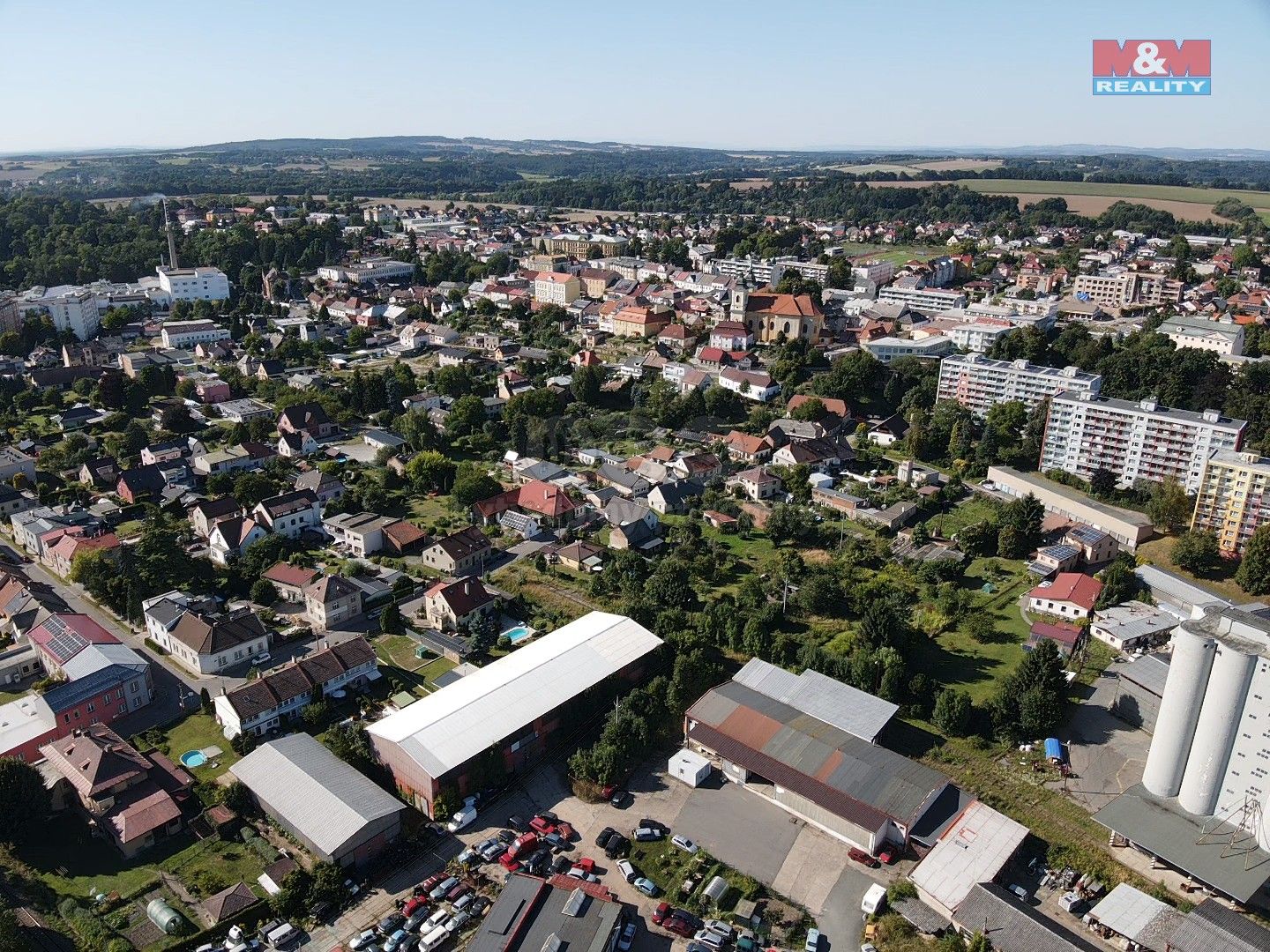 Pronájem komerčního prostoru 1050 m² - foto 3