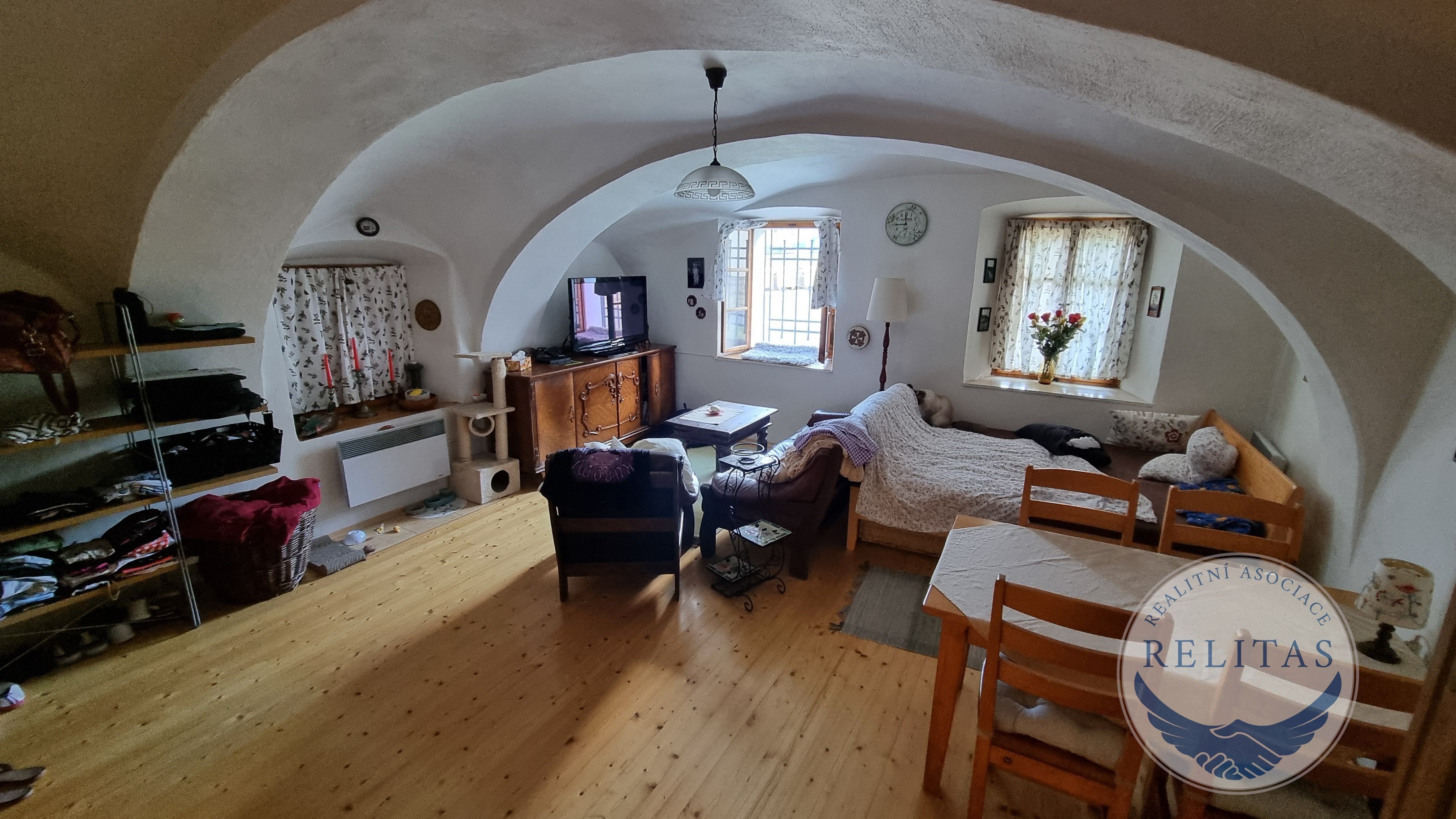 Prodej nemovitosti 244 m² - foto 12