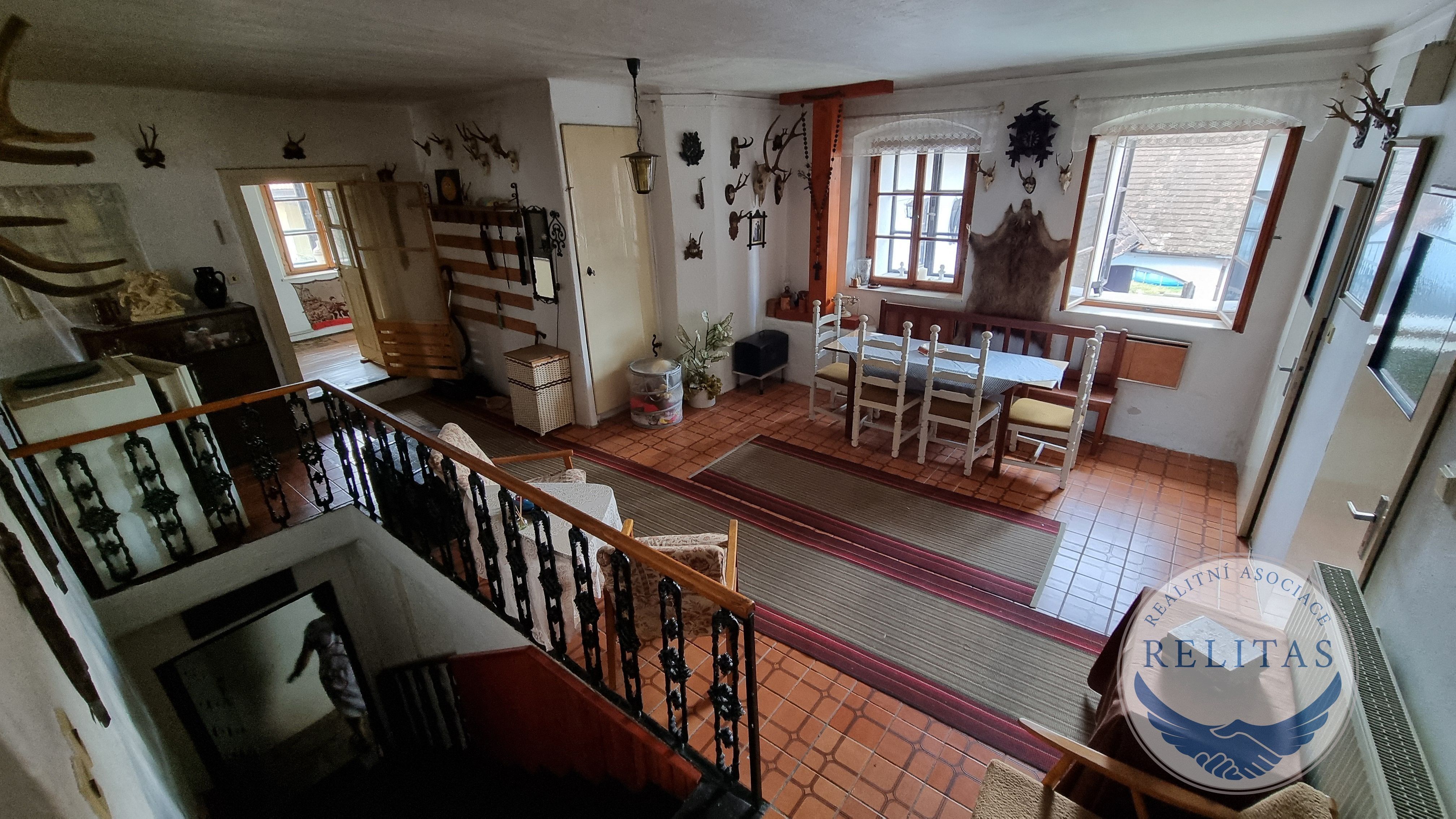 Prodej nemovitosti 244 m² - foto 11