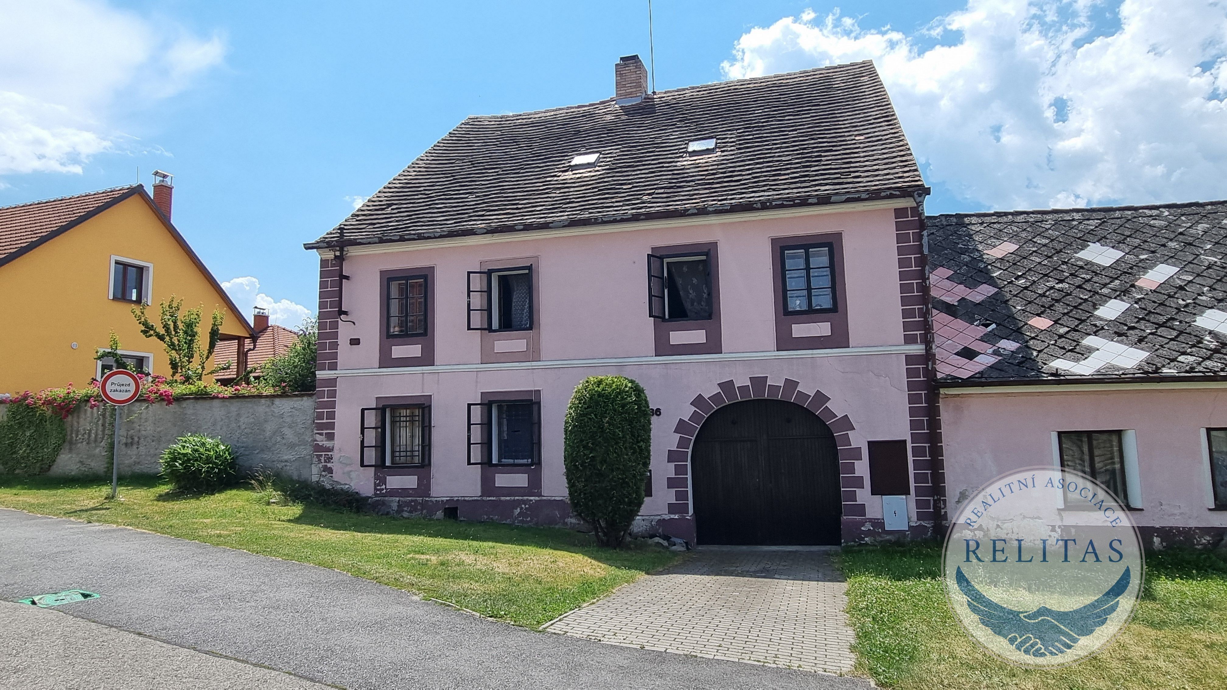 Prodej nemovitosti 244 m² - foto 29