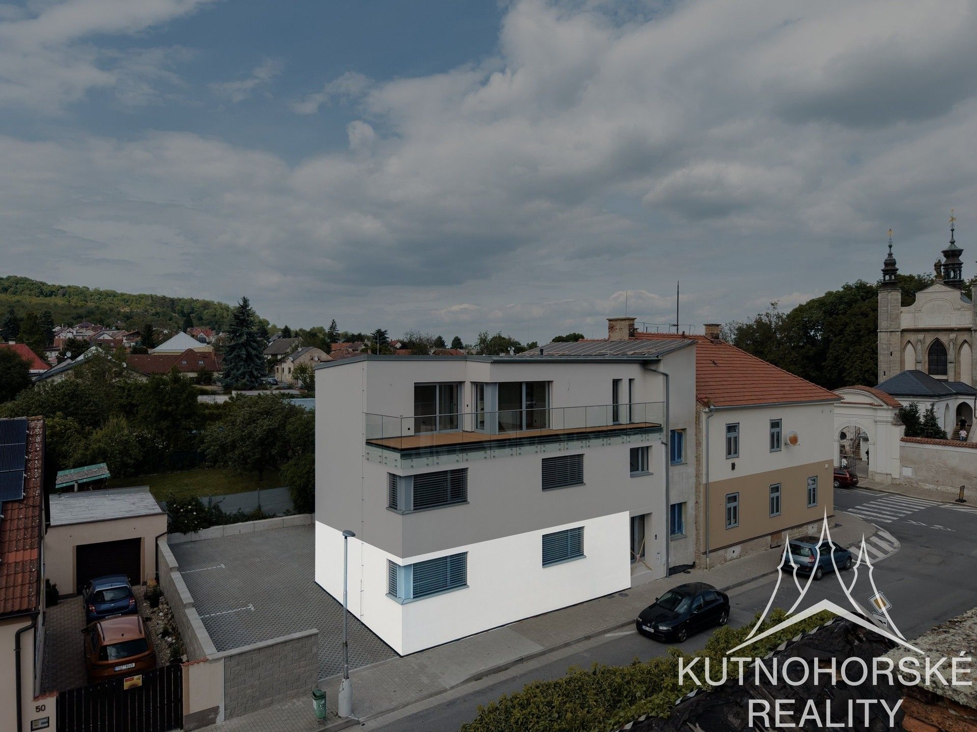 Prodej bytu 3+kk 62 m² - foto 1